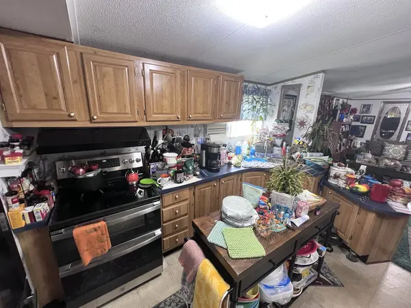 76 Cypress Creek Marina Rd, Linden, TN 37096