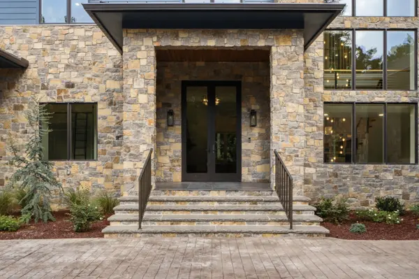1782 Spring Water Ln, Thompsons Station, TN 37179