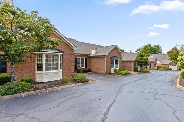 802 Signal Mountain Boulevard #114, Signal Mountain, TN 37377