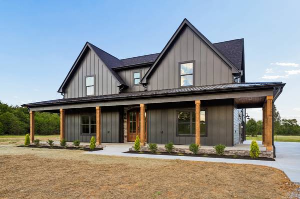 1165 Linwood Rd, Watertown, TN 37184