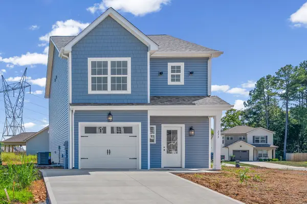 233 Quarry Overlook way, Clarksville, TN 37043