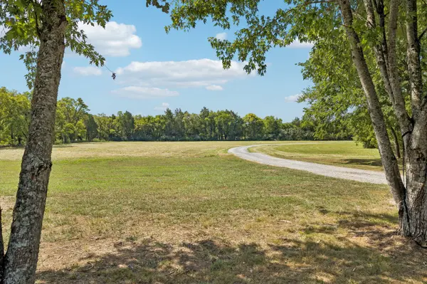 1137 Linwood Rd, Watertown, TN 37184