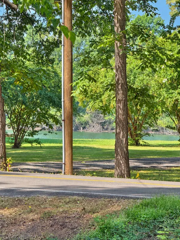 365 Magnolia Rd, Tiptonville, TN 38079