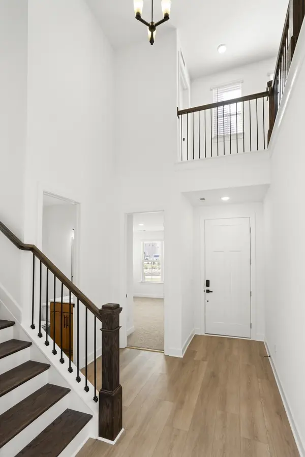 402 Downs Lane, Mount Juliet, TN 37122