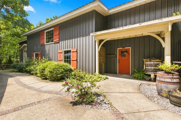 794 Ridgetop Rd, Hampshire, TN 38461
