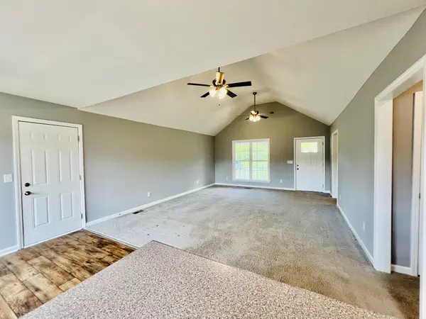 133B Wells Lee Rd, Elora, TN 37328
