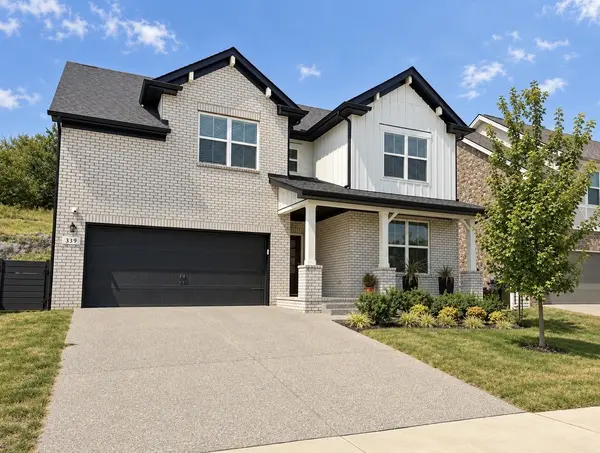 339 Turfway Park, Gallatin, TN 37066
