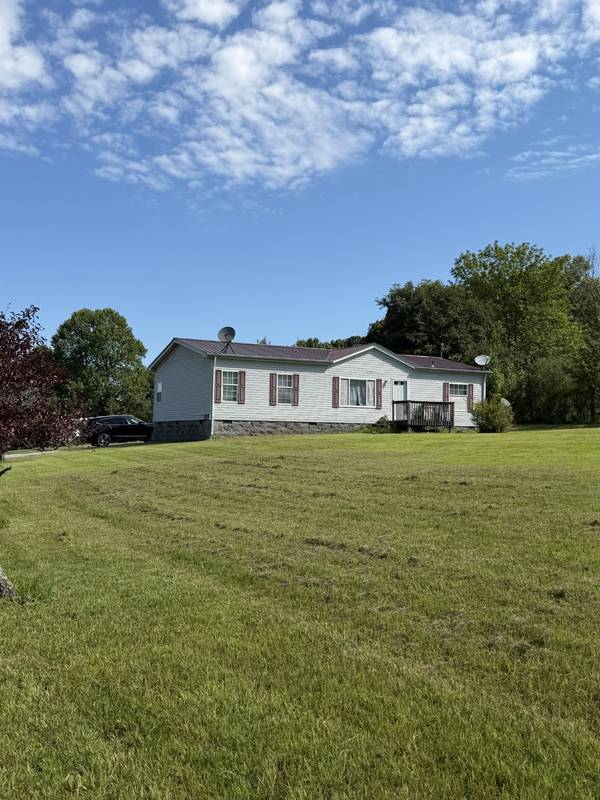 1051 Old Stage Rd, Dickson, TN 37055
