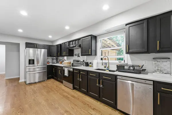 1348 Marymont Dr, Murfreesboro, TN 37129