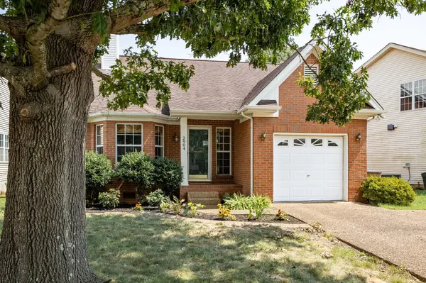 2904 River Bend Dr, Nashville, TN 37214