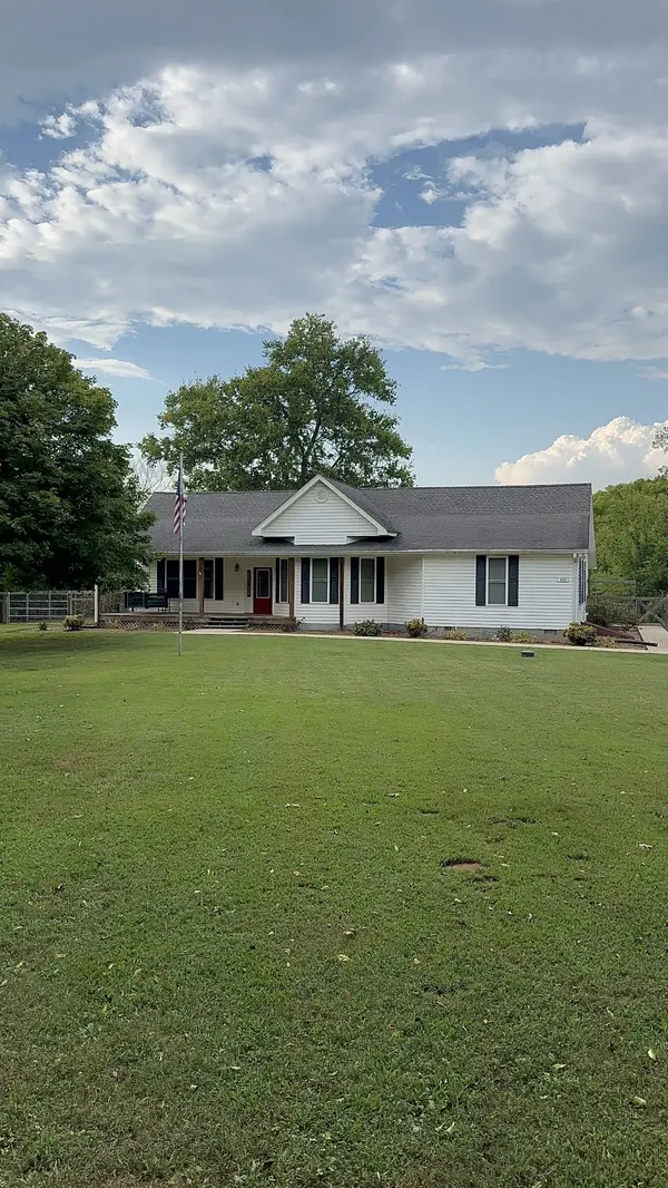 1078 Old Williamsport Pike, Columbia, TN 38401