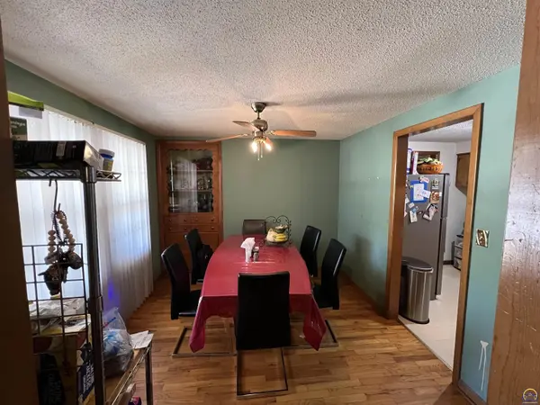 2121 W 15th Ave, Emporia, KS 66801