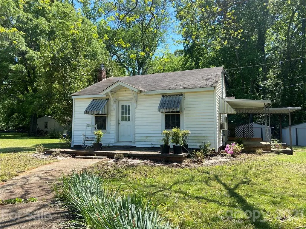 995 E Nc 152 HWY, China Grove, NC 28023