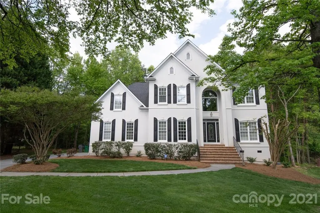 3537 Wylie Meadow LN, Charlotte, NC 28269