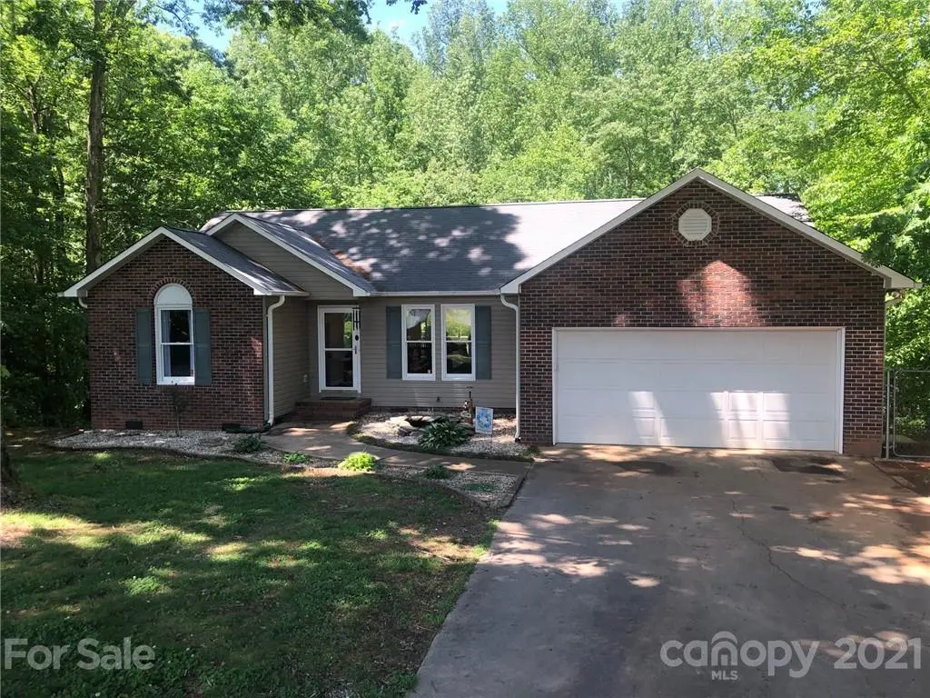 180 Birchwood DR, Salisbury, NC 28146