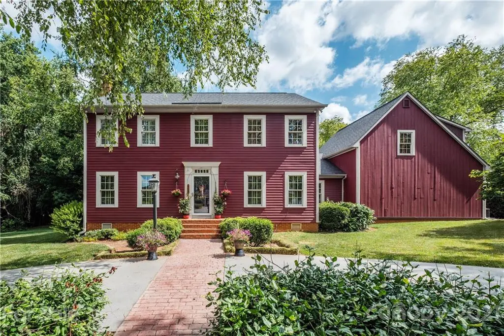 3401 Su San Farms RD, Gastonia, NC 28056