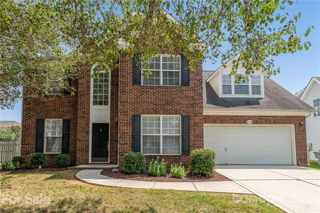 7326 Denali LN, Charlotte, NC 28216