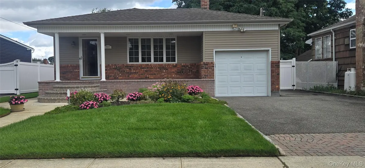 737 Virginia AVE, North Bellmore, NY 11710