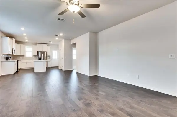 152 Breccia TRL, Liberty Hill, TX 78642