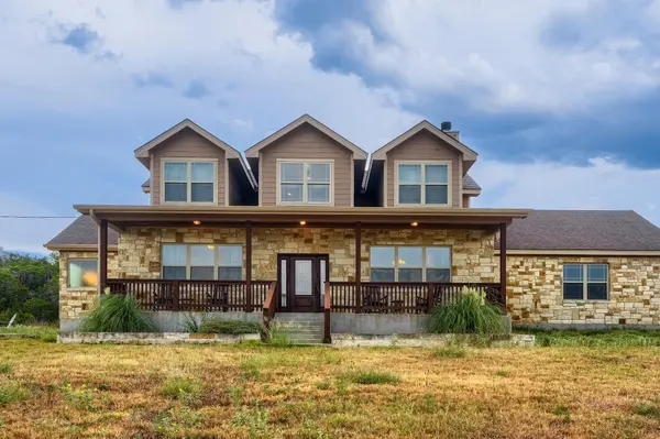 441 Eagle LN, Fischer, TX 78623