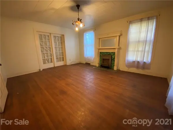 503 Fisher ST E, Salisbury, NC 28144