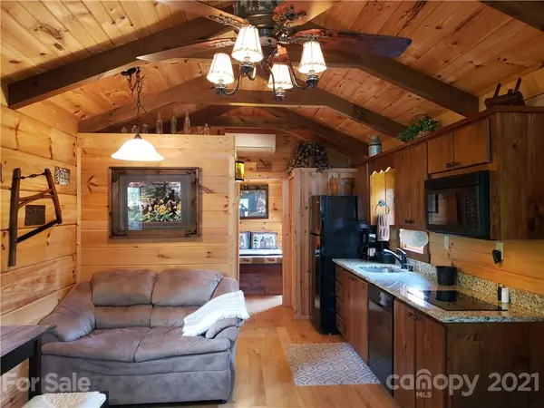7505 HWY 108 HWY, Mill Spring, NC 28756