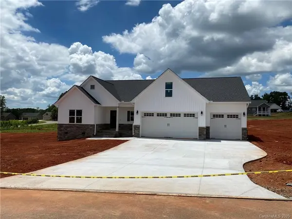 189 Staffordshire DR #117, Statesville, NC 28625