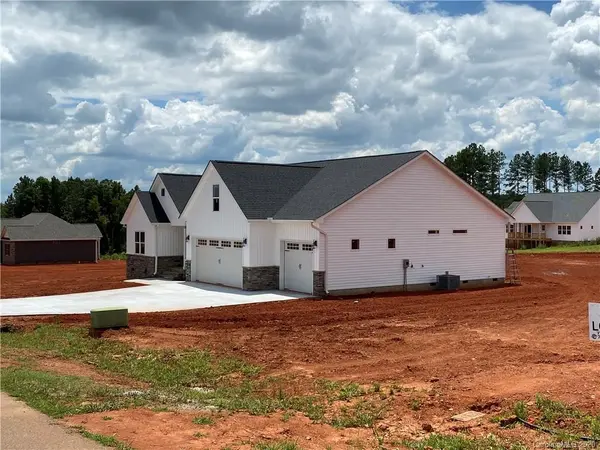 189 Staffordshire DR #117, Statesville, NC 28625