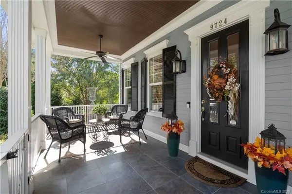 9724 Wheatfield RD, Charlotte, NC 28277