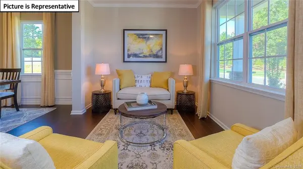 128 Neill Estate LN #401, Mooresville, NC 28117