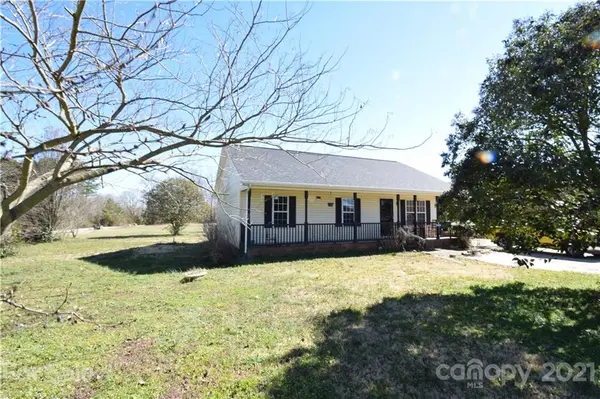 938 St Marks Church RD, Cherryville, NC 28021