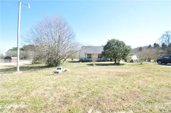938 St Marks Church RD, Cherryville, NC 28021