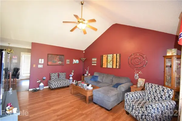 938 St Marks Church RD, Cherryville, NC 28021