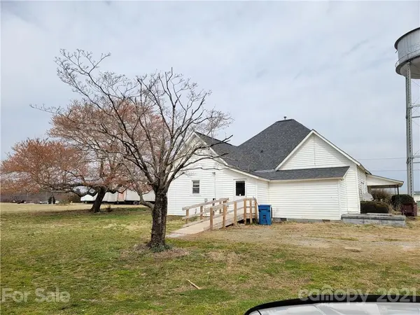 4253 Helena ST, Hudson, NC 28638