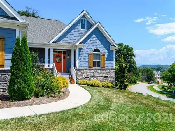 127 Rockbridge RD, Mills River, NC 28759