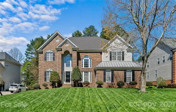 14944 Long Bow LN, Huntersville, NC 28078
