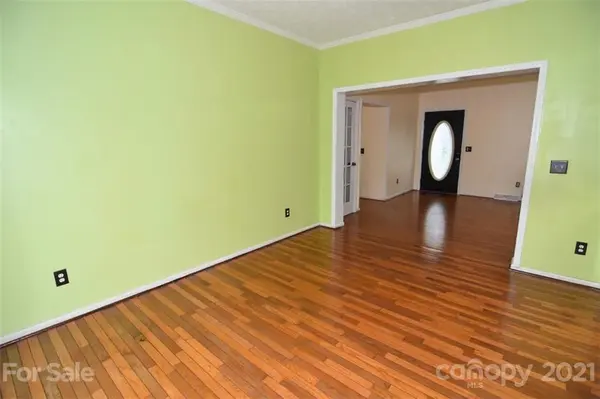 1503 Brush Mountain RD, Lenoir, NC 28645