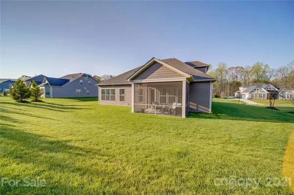 211 Hollyhock DR, Weddington, NC 28104