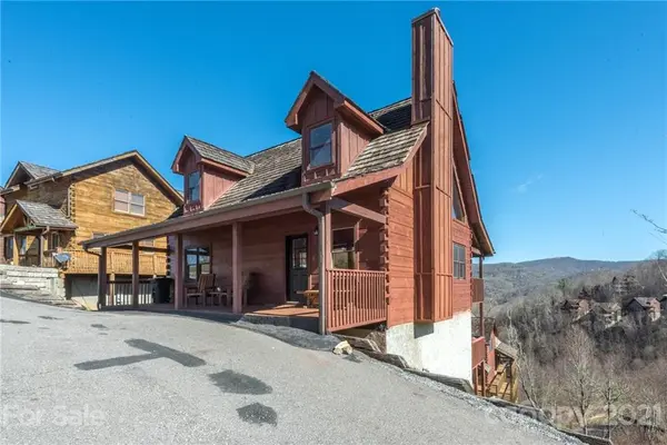 81 Scenic Wolf DR, Mars Hill, NC 28754