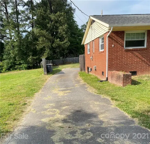 107 Vantage ST #24, Kannapolis, NC 28083