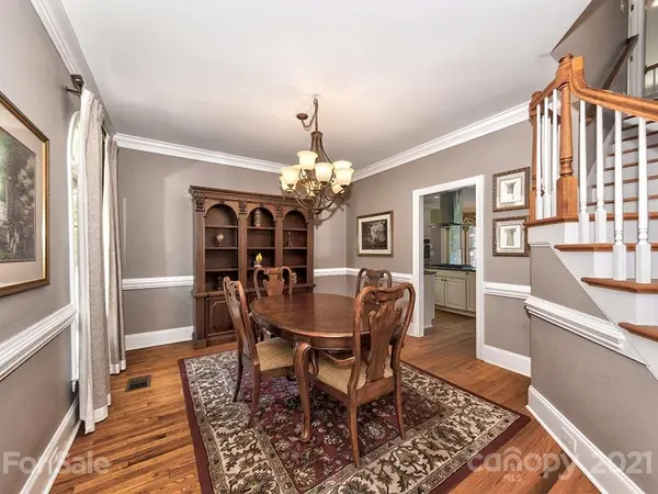 9745 Harvest LN, Davidson, NC 28036