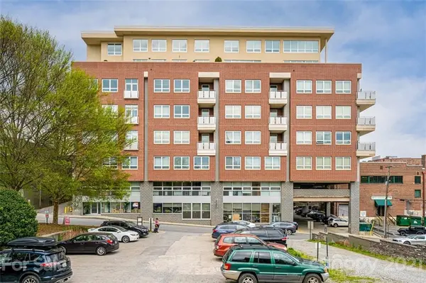 12 Lexington AVE #305, Asheville, NC 28801