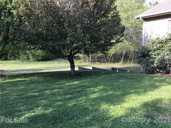 104 Viola CT, Hudson, NC 28638