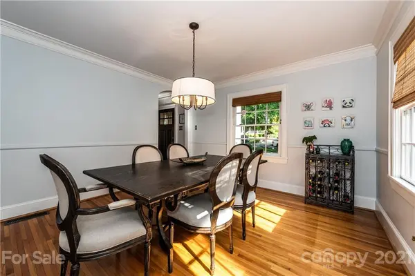 2210 Colony RD, Charlotte, NC 28209