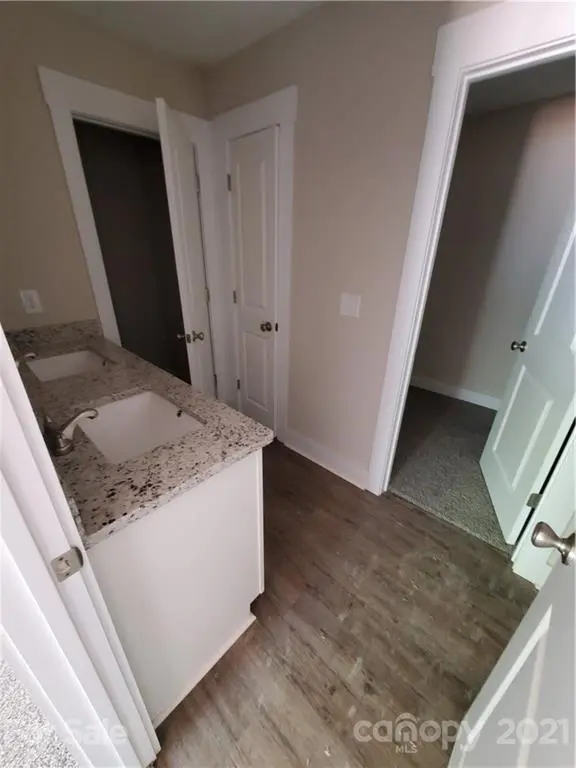 1224 Signal AVE, Gastonia, NC 28052