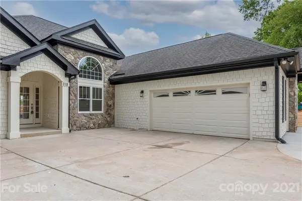 218 Elysian DR, Mooresville, NC 28117