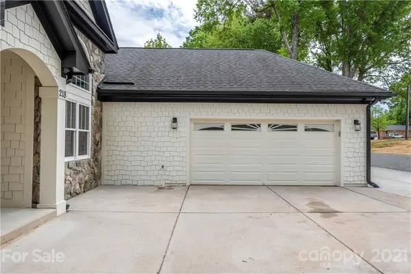 218 Elysian DR, Mooresville, NC 28117