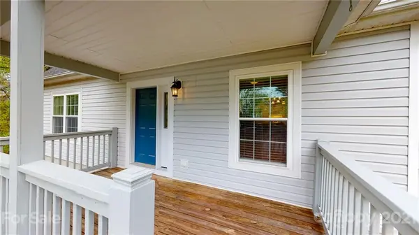 69 Hubbard AVE, Asheville, NC 28806