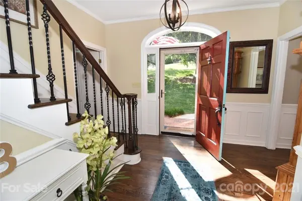 3899 Deer Run DR NE #8/U, Conover, NC 28613