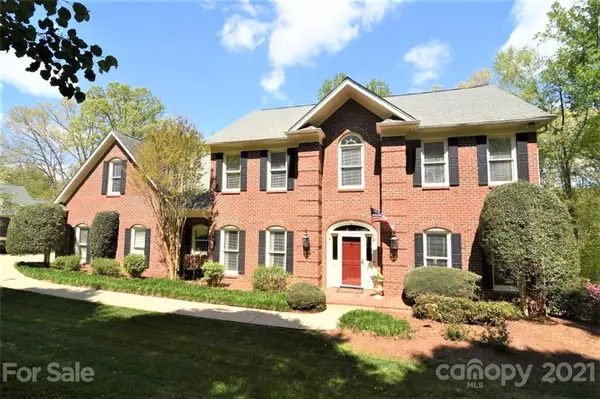 3899 Deer Run DR NE #8/U, Conover, NC 28613